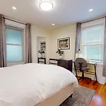 Updated 45 Bed Near Mit, Harvard, Tufts, Red Line